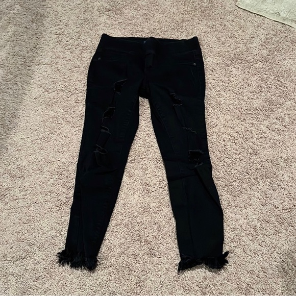 Two Pair Old Navy RockStar Petite Size 4 - Picture 6 of 10